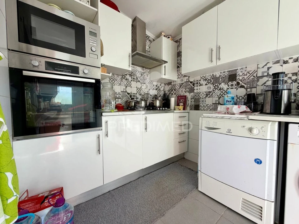 Moradia T5 para Venda em Nossa Senhora da Vila, Nossa Senhora do Bispo e Silveiras Foto 4