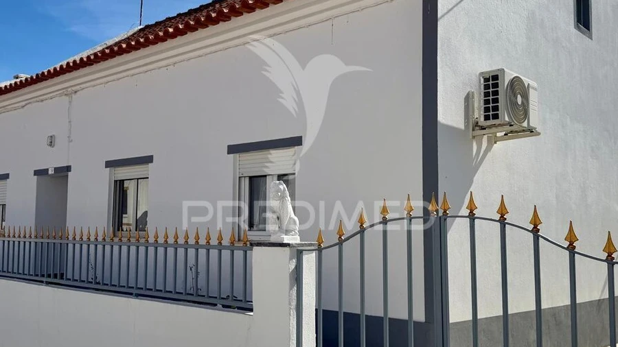 Moradia T5 para Venda em Nossa Senhora da Vila, Nossa Senhora do Bispo e Silveiras