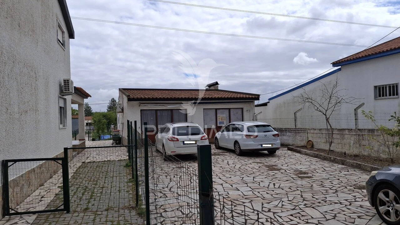 Moradia T6 para Venda em Samora Correia Foto 29