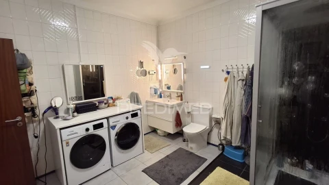 Moradia T6 para Venda em Samora Correia