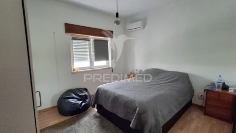 Moradia T6 para Venda em Samora Correia