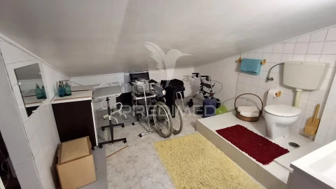Moradia T6 para Venda em Samora Correia