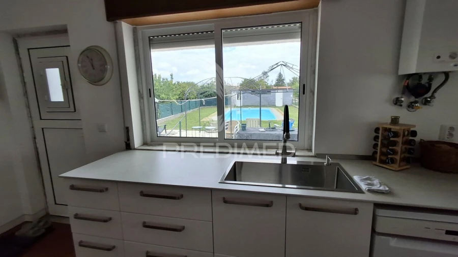 Moradia T6 para Venda em Samora Correia Foto 13