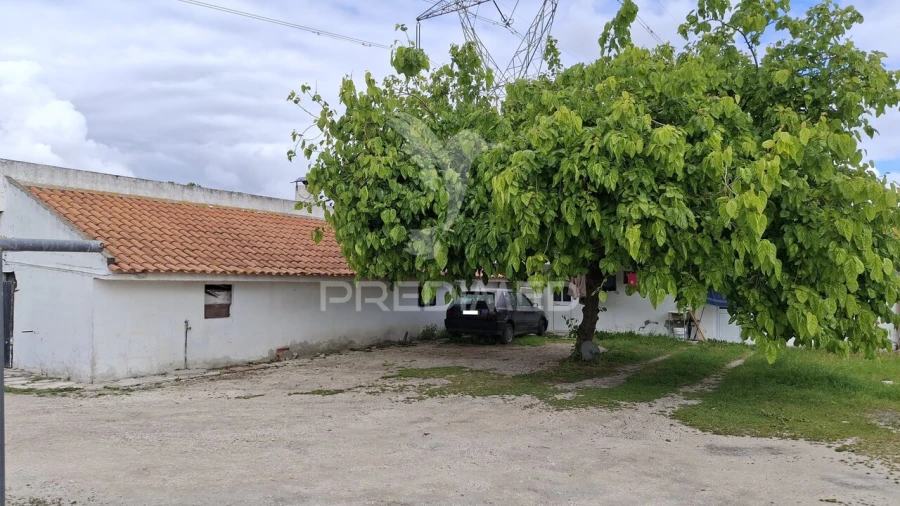 Moradia T6 para Venda em Samora Correia Foto 37
