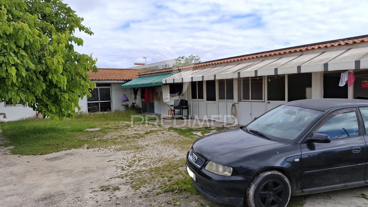 Moradia T6 para Venda em Samora Correia Foto 38