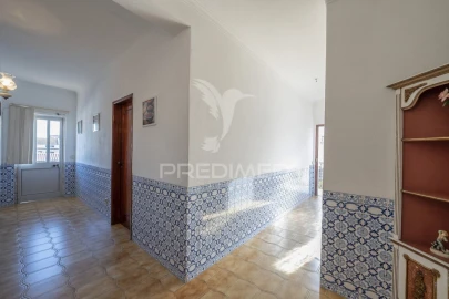 Moradia T4 para Venda em Charneca de Caparica e Sobreda