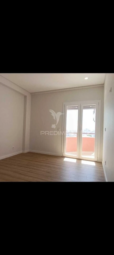 Apartamento T3 para Venda em Setubal (São Sebastião)