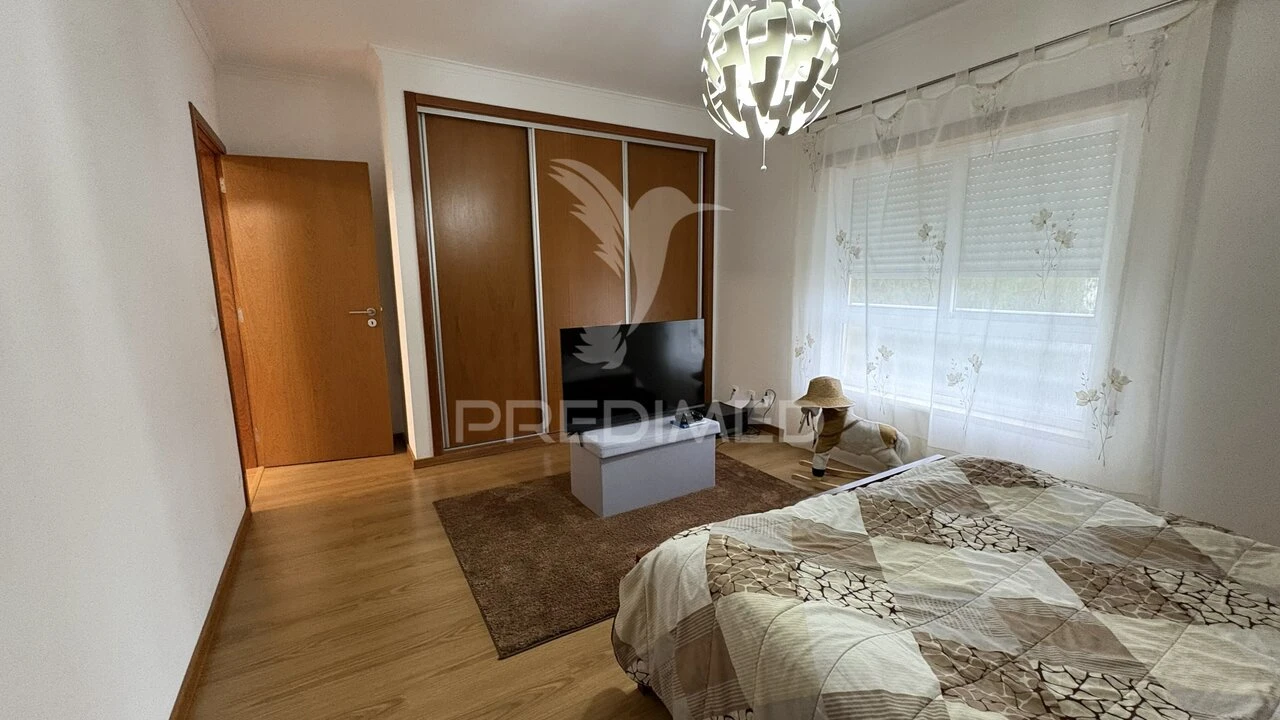 Apartamento T3 para Venda em Montalvo Foto 2