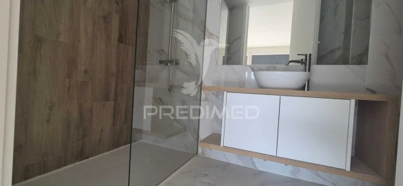 Moradia T4 para Venda em Palmeira