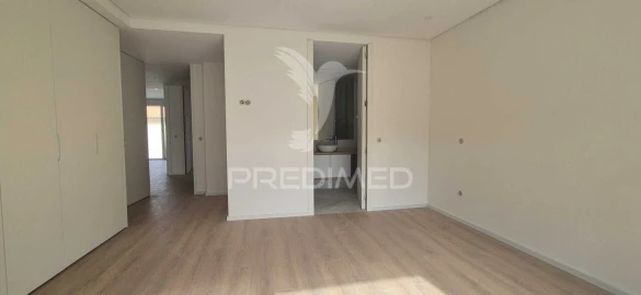 Moradia T4 para Venda em Palmeira