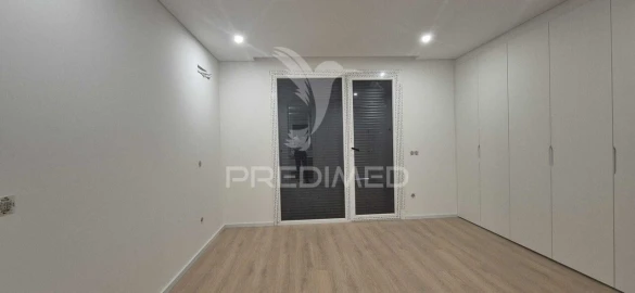 Moradia T4 para Venda em Palmeira