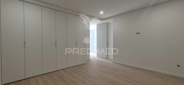 Moradia T4 para Venda em Palmeira