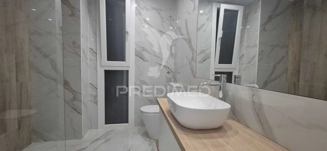 Moradia T4 para Venda em Palmeira Foto 30