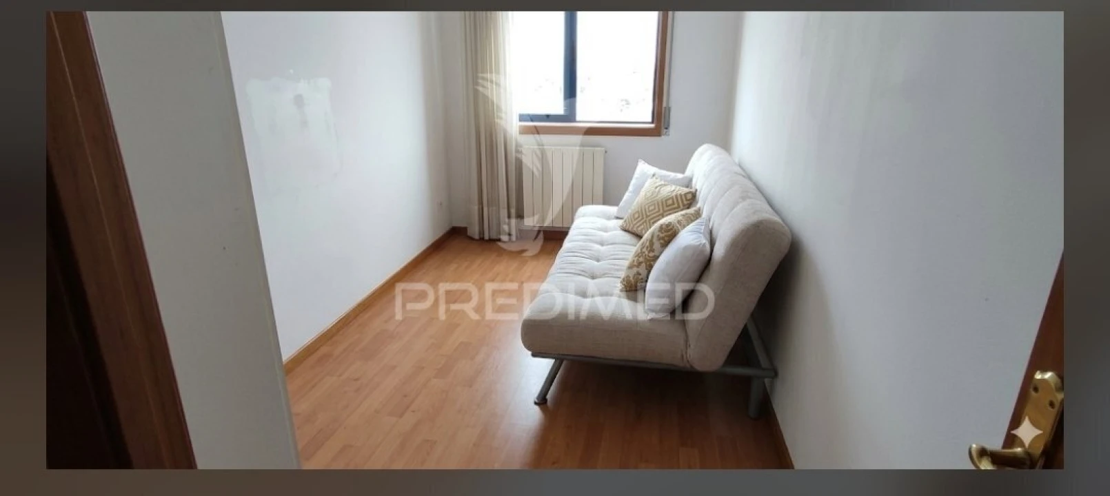 Apartamento T2 para Venda em Santo António dos Cavaleiros e Frielas Foto 16