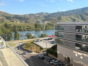 Apartamento T4 para Venda em Peso da Régua e Godim