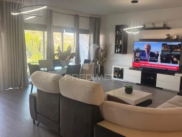 Apartamento T4 para Venda em Peso da Régua e Godim