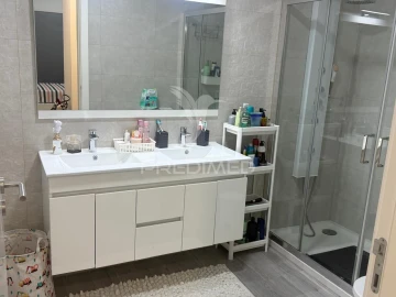 Apartamento T4 para Venda em Peso da Régua e Godim