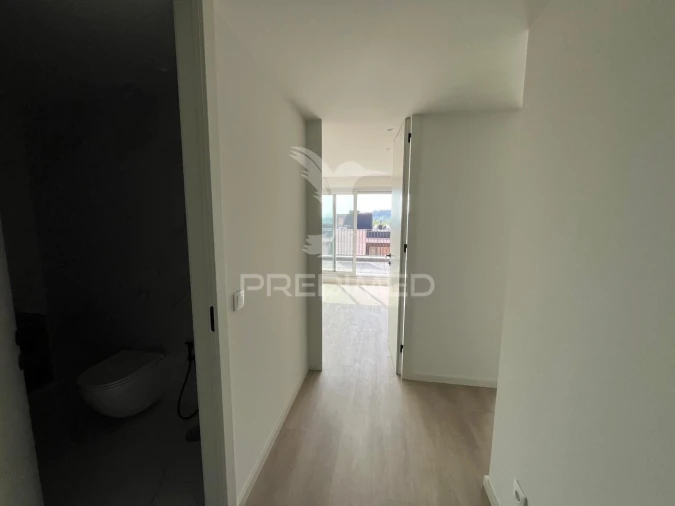 Apartamento T1 para Venda em Azurem Foto 6