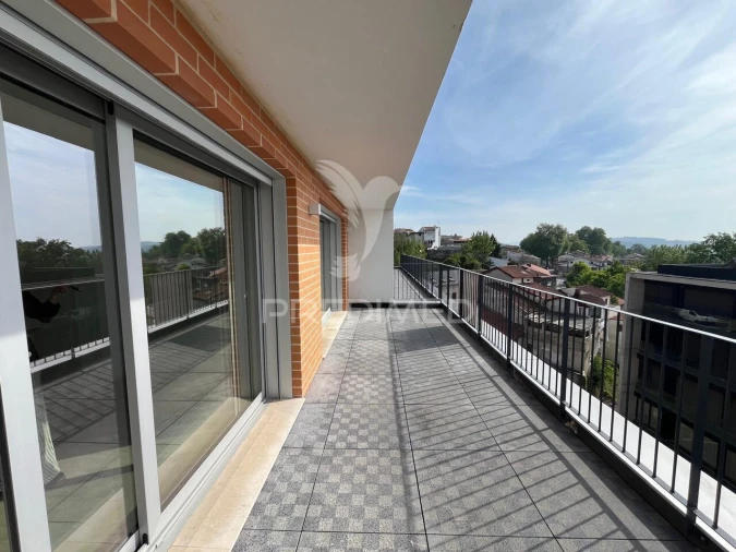 Apartamento T1 para Venda em Azurem Foto 2