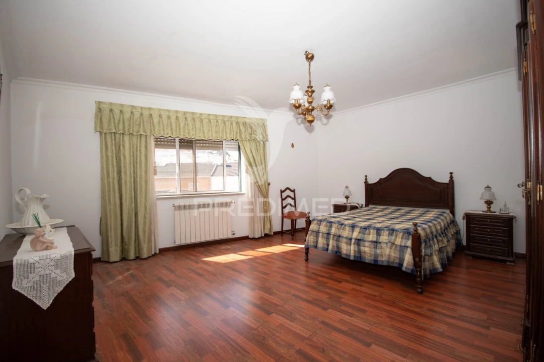 Apartamento T3 para Venda em Guarda Foto 10