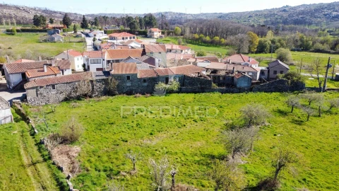 Moradia T2 para Venda em Trancoso (São Pedro e Santa Maria) e Souto Maior