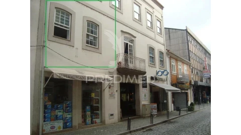 Escritório para Arrendamento em Peso da Régua e Godim