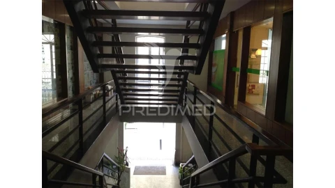 Escritório para Arrendamento em Peso da Régua e Godim