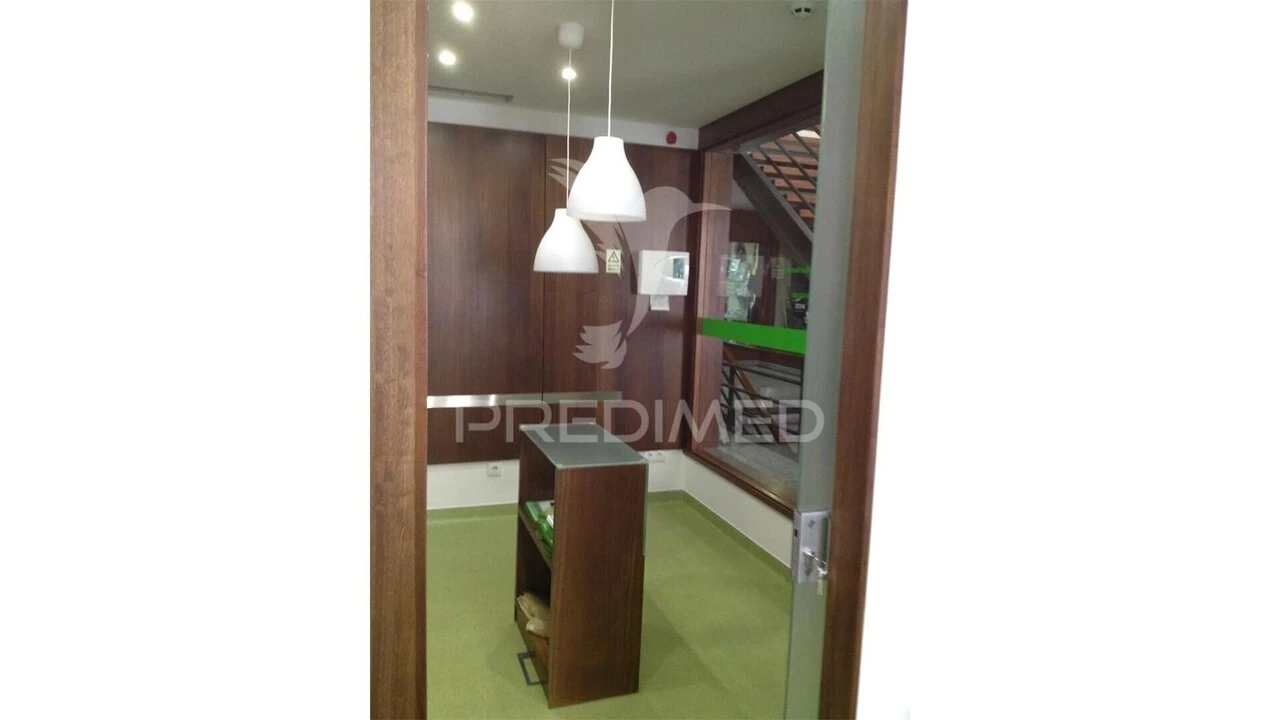 Escritório para Arrendamento em Peso da Régua e Godim Foto 4