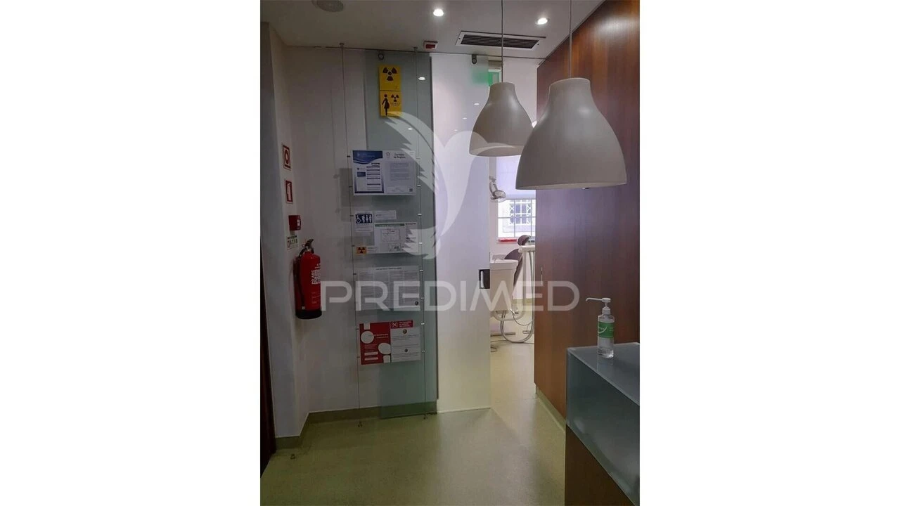 Escritório para Arrendamento em Peso da Régua e Godim Foto 8