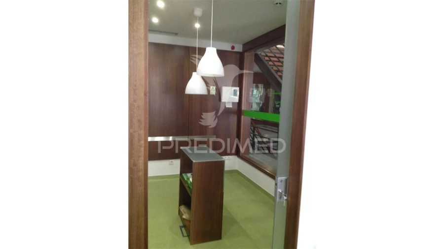 Escritório para Arrendamento em Peso da Régua e Godim Foto 4