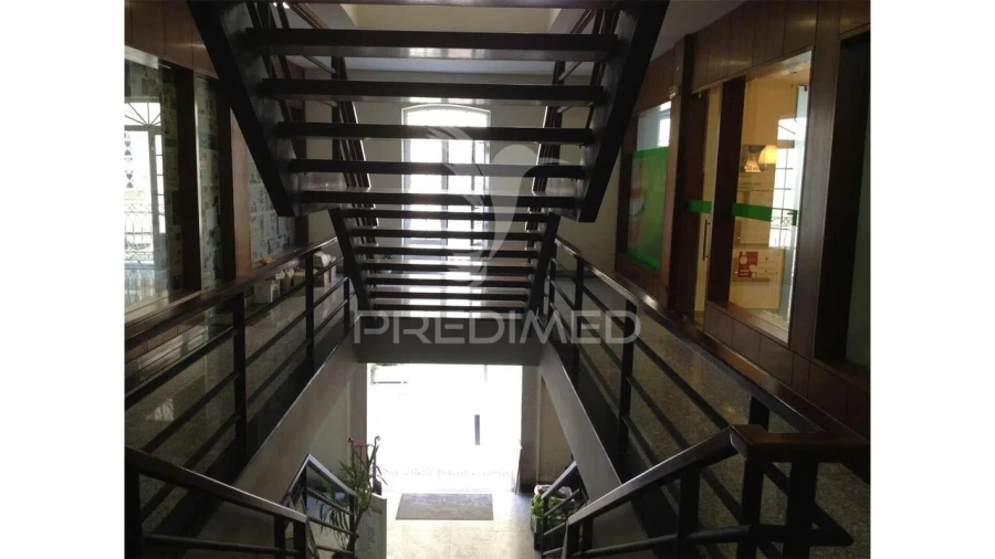 Escritório para Arrendamento em Peso da Régua e Godim Foto 14