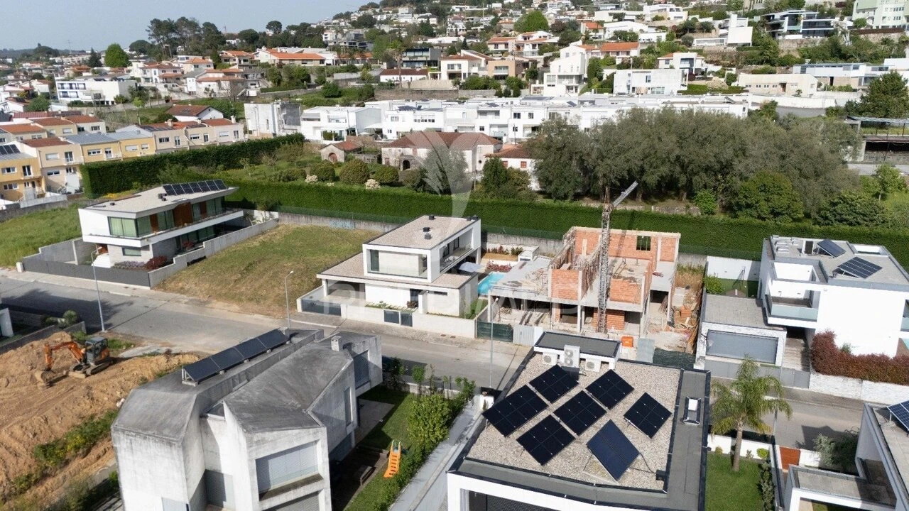 Moradia T3 para Venda em Nogueira, Fraião e Lamaçães Foto 39