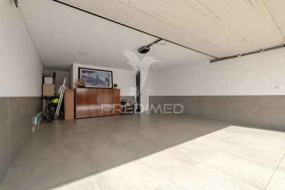 Moradia T3 para Venda em Nogueira, Fraião e Lamaçães