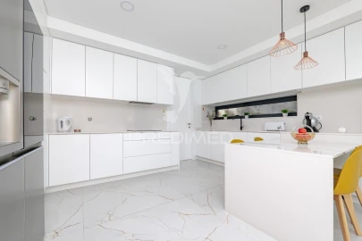 Moradia T3 para Venda em Nogueira, Fraião e Lamaçães