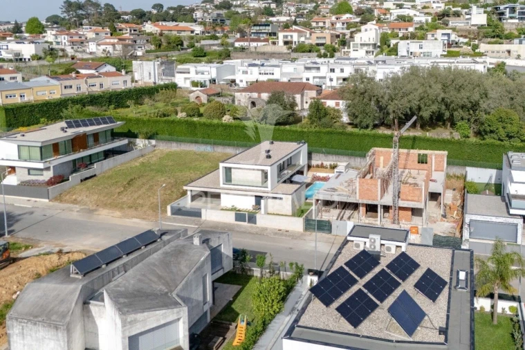 Moradia T3 para Venda em Nogueira, Fraião e Lamaçães Foto 29