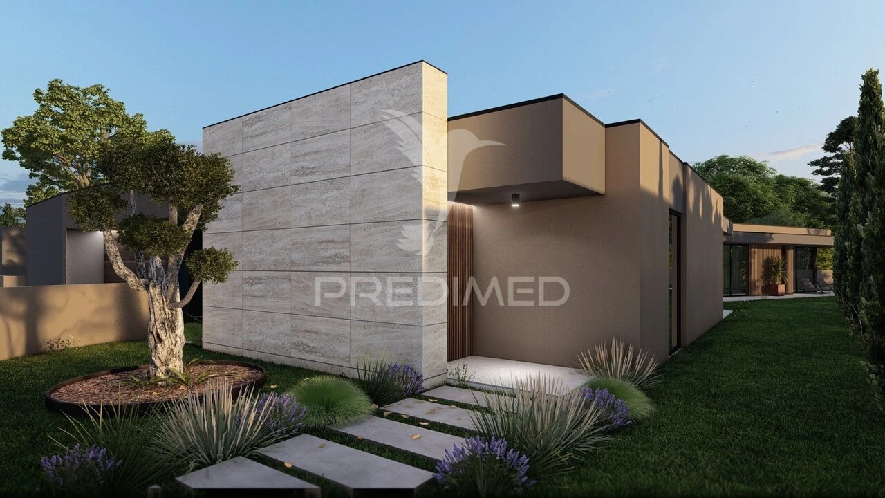 Moradia T4 para Venda em Vila de Prado Foto 14