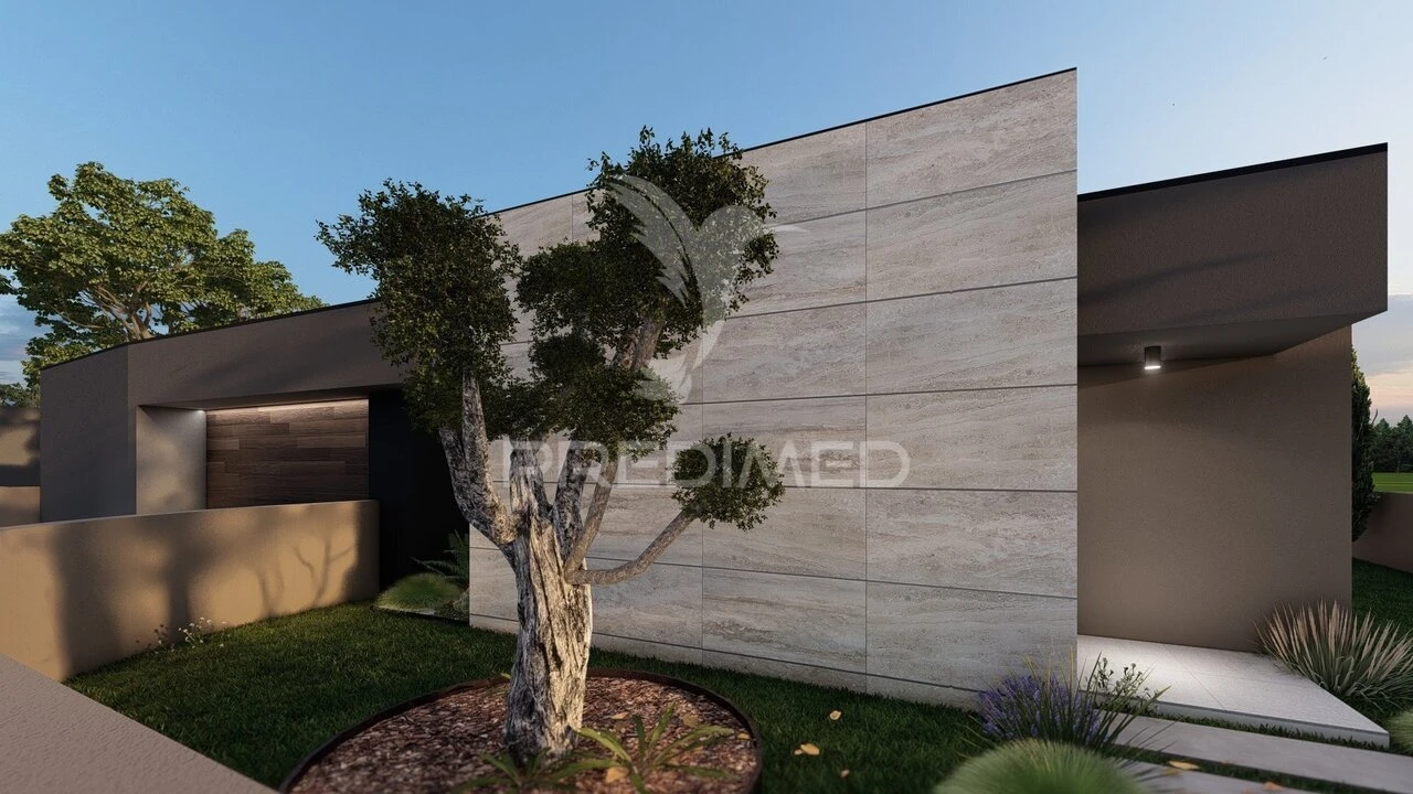 Moradia T4 para Venda em Vila de Prado Foto 10