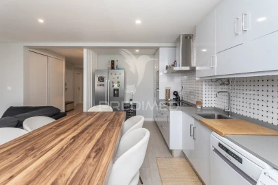 Apartamento T3 para Venda em Mina de Água