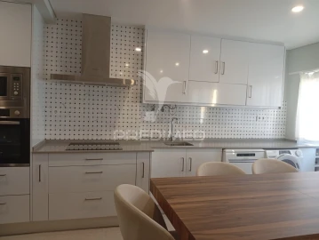 Apartamento T3 para Venda em Mina de Água