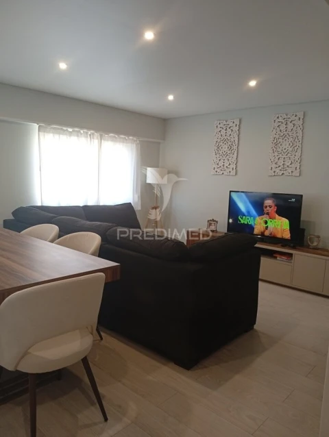 Apartamento T3 para Venda em Mina de Água