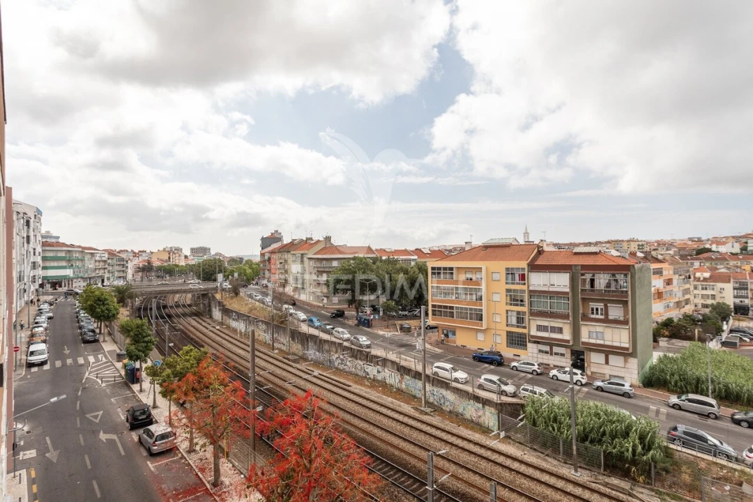 Apartamento T3 para Venda em Mina de Água Foto 30