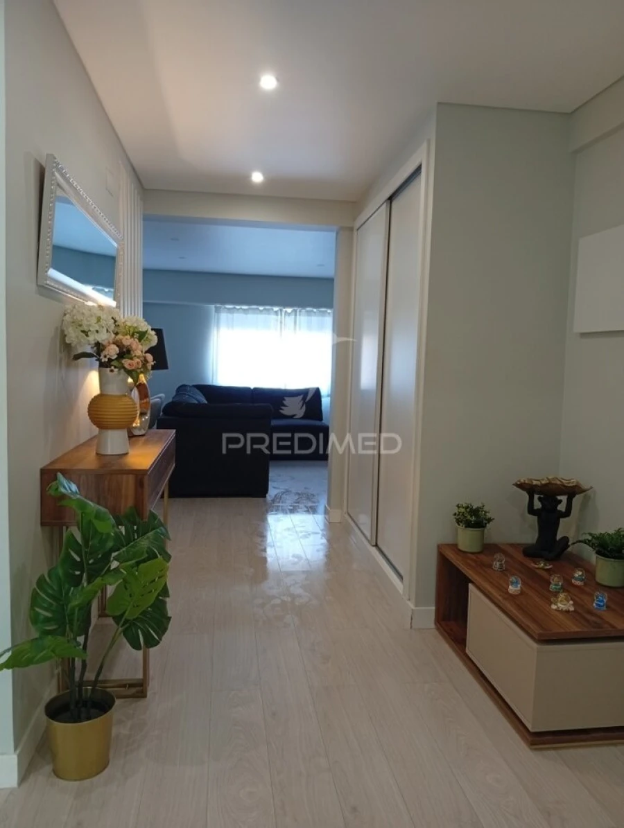 Apartamento T3 para Venda em Mina de Água Foto 4