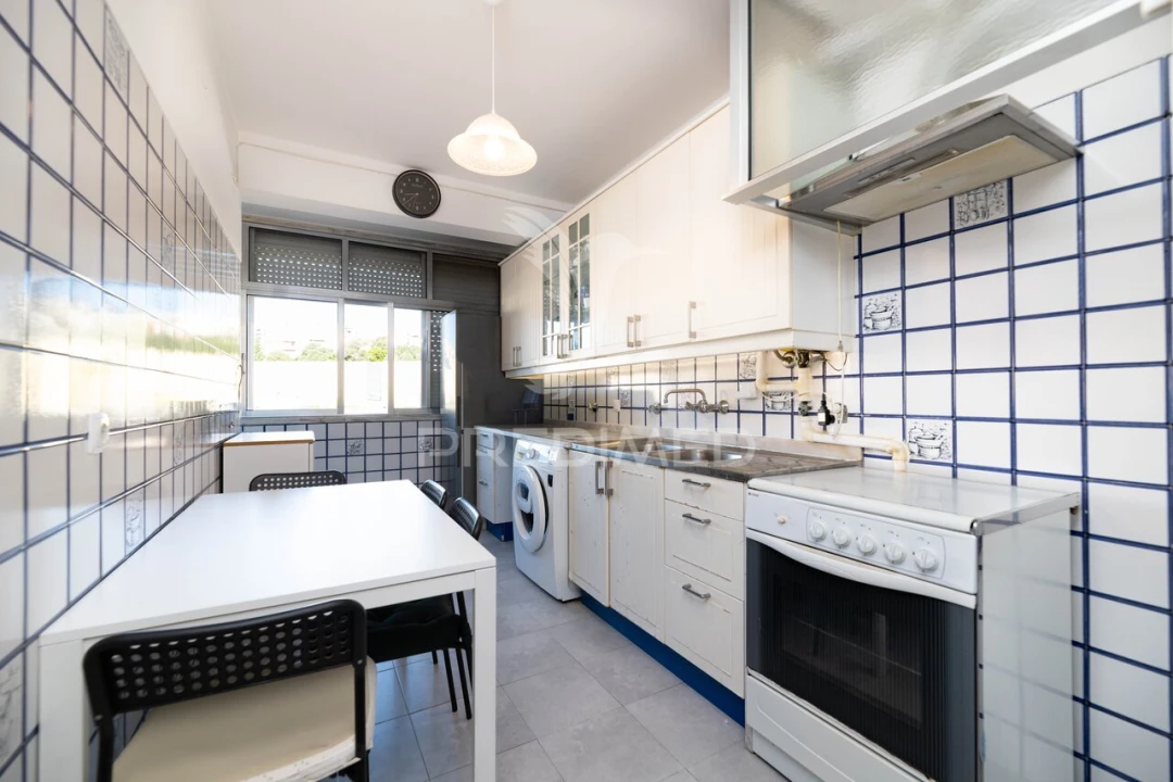 Apartamento T3 para Venda em Alverca do Ribatejo e Sobralinho Foto 1