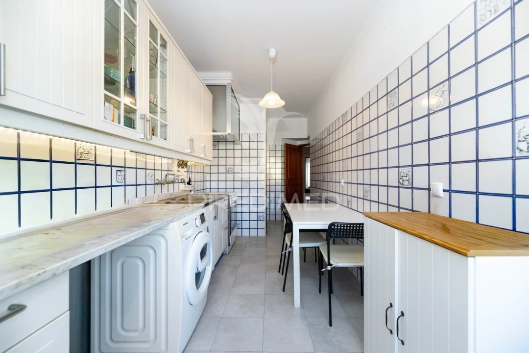 Apartamento T3 para Venda em Alverca do Ribatejo e Sobralinho Foto 2