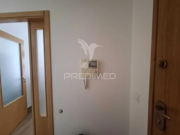 Apartamento T2 para Venda em Alcobaça e Vestiaria