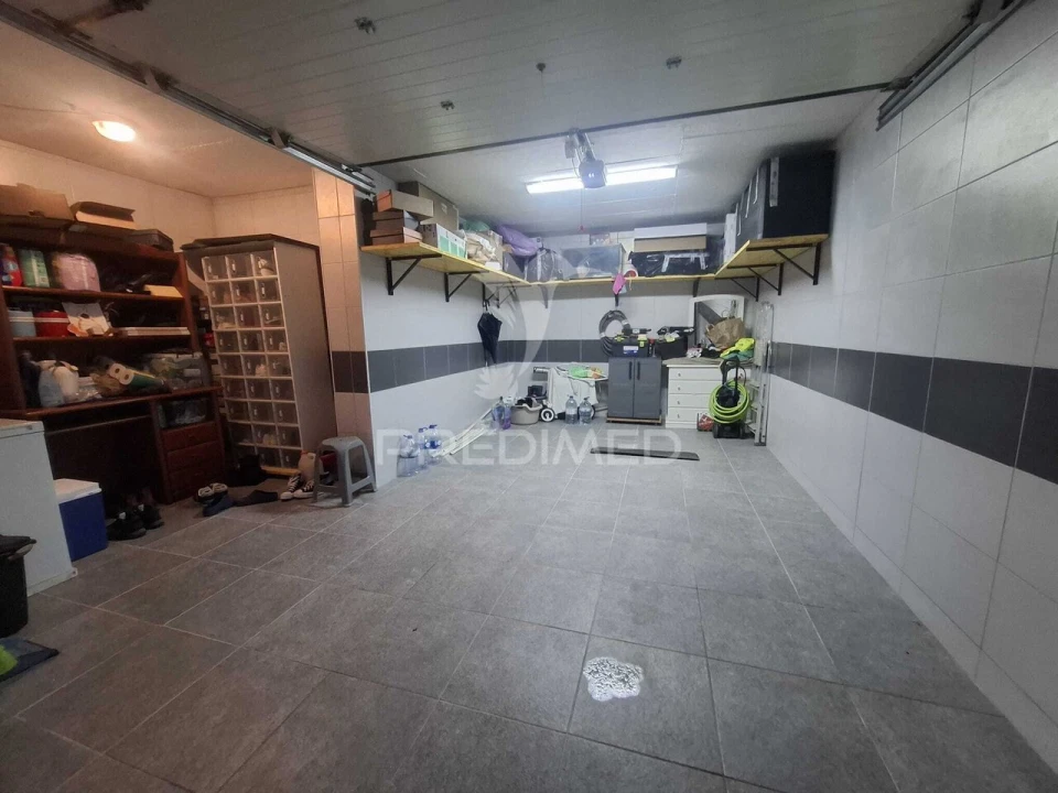 Apartamento T2 para Venda em Alcobaça e Vestiaria Foto 30