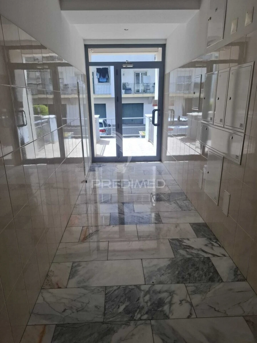 Apartamento T2 para Venda em Alcobaça e Vestiaria Foto 31