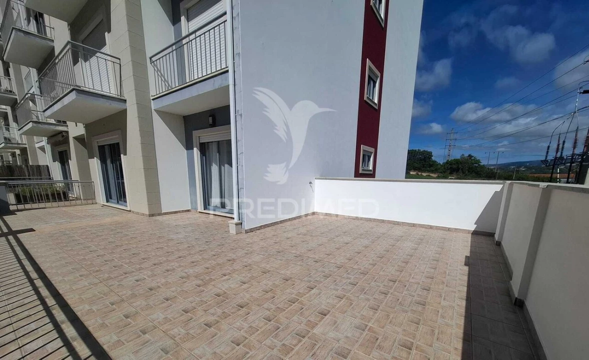 Apartamento T2 para Venda em Alcobaça e Vestiaria Foto 26