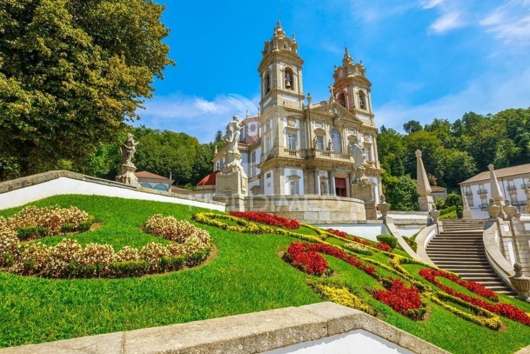 Loja para Venda em Real, Dume e Semelhe Foto 13