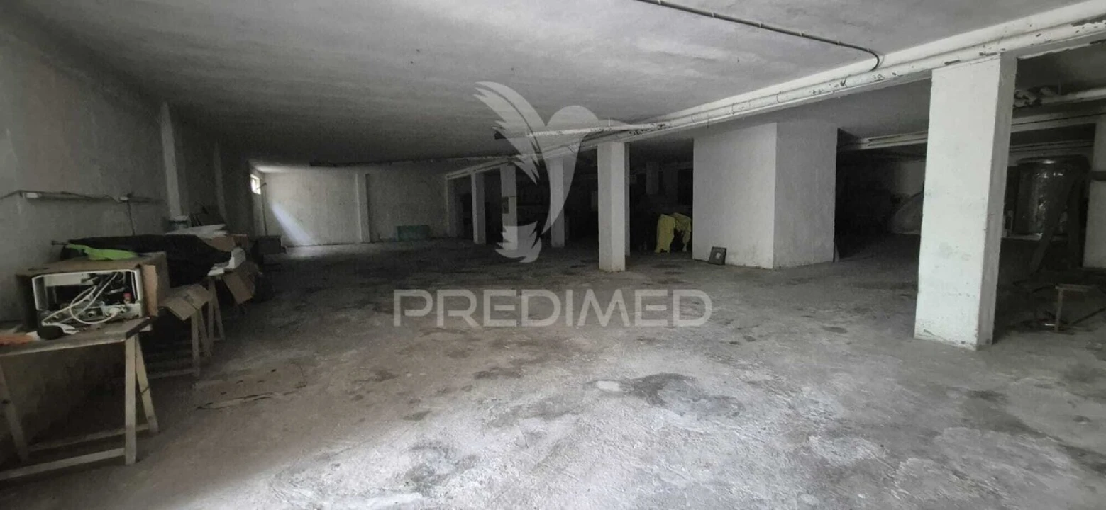 Armazém para Venda em Real, Dume e Semelhe Foto 6